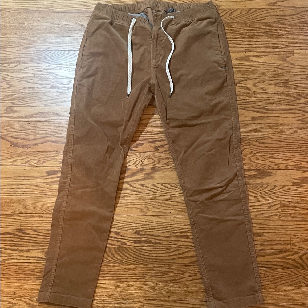 Vuori Tan Joggers with White Drawstring